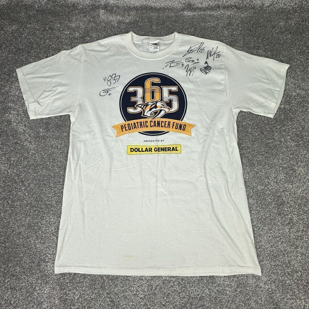 Fruit Of The Loom Nashville Predators T-Shirt Mens Medium White Signed